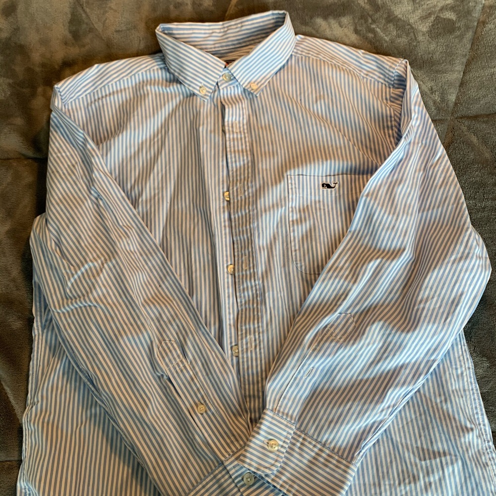 Vineyard Vines Men’s Button down